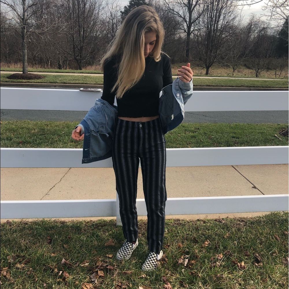 Meet your Posher, Avery